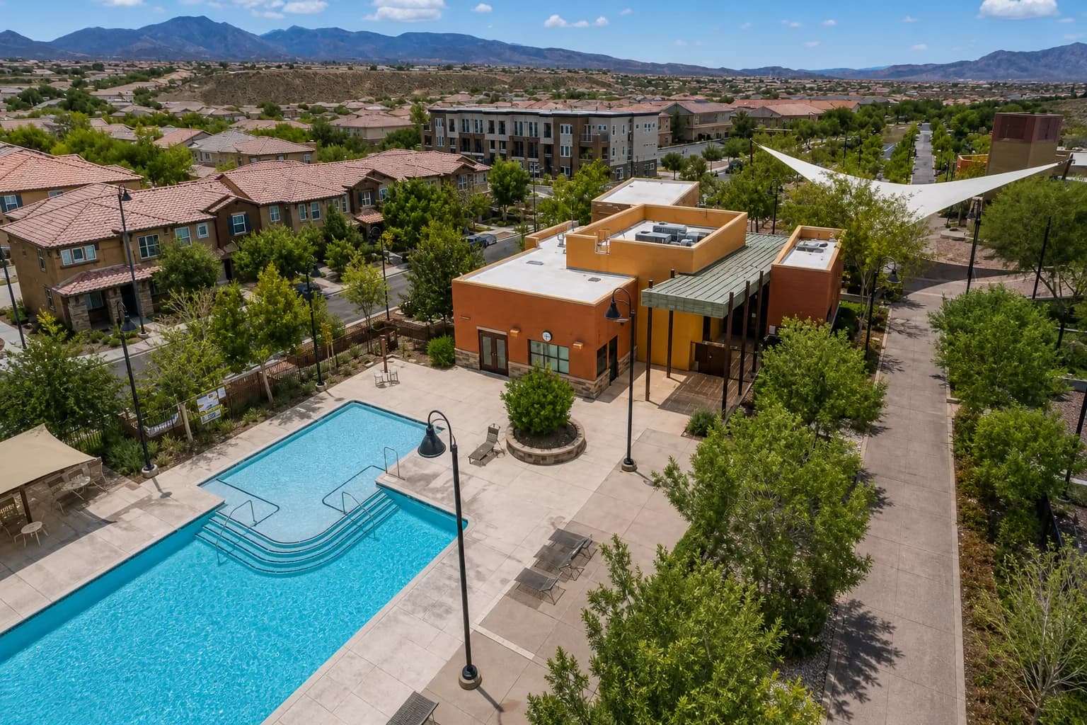 Verano, Inspirada, Nevada